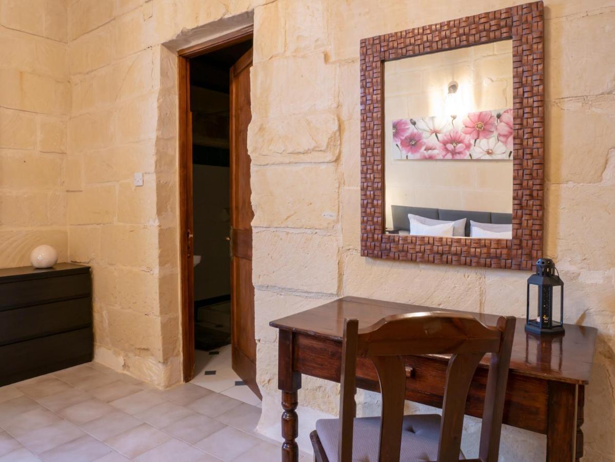 Xagħra Il Gnejnaヴィラ エクステリア 写真