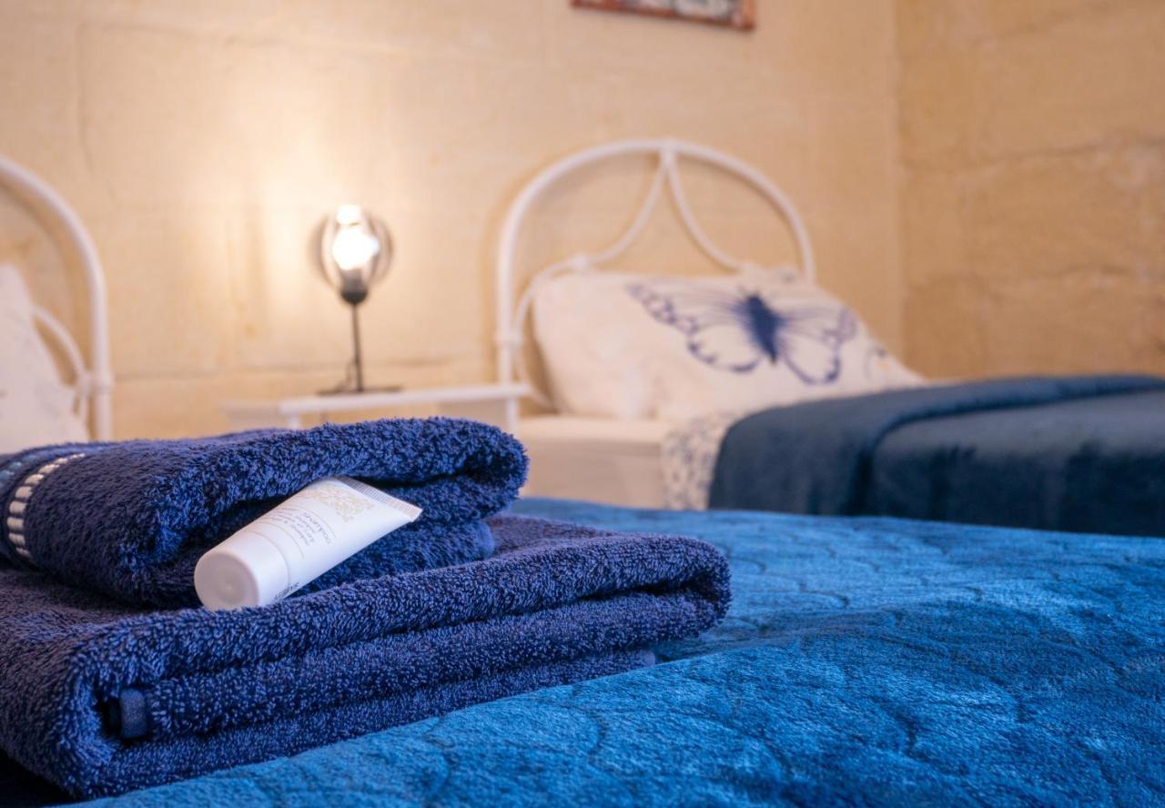 Xagħra Il Gnejnaヴィラ エクステリア 写真