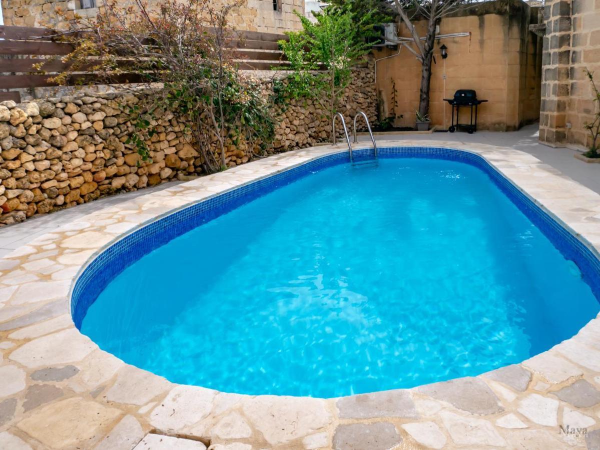 Xagħra Il Gnejnaヴィラ エクステリア 写真